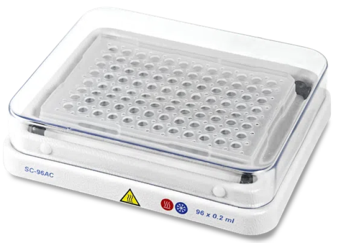BioSan SC-96AC opzet voor TS-100C Thermoschudder